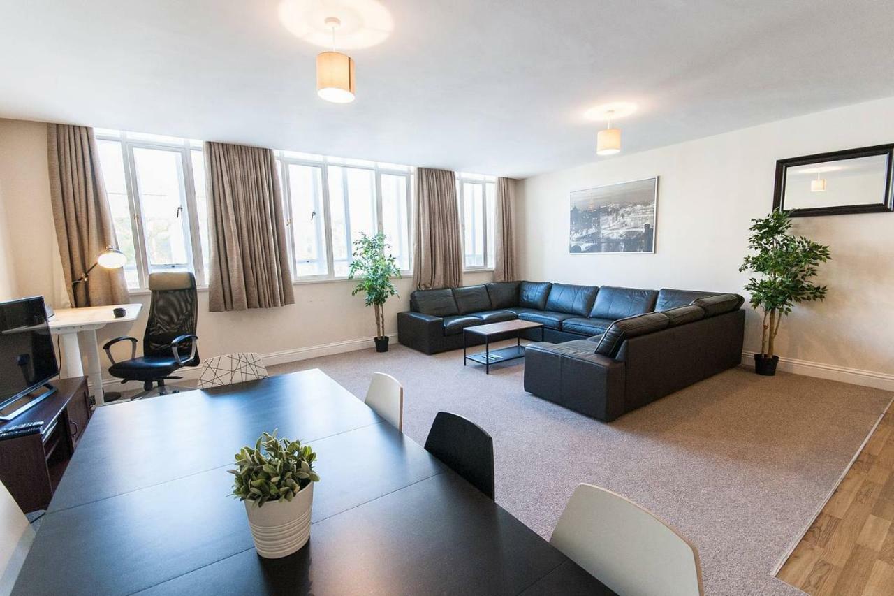 The Broadmead Forest - Spacious City Centre 3Bdr Apartment Bristol Esterno foto