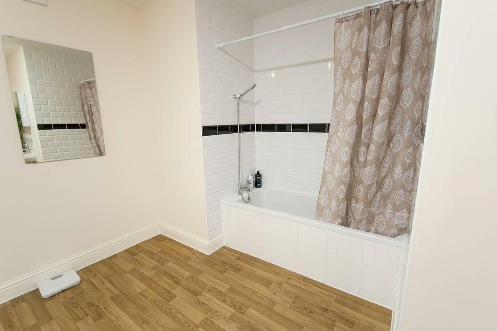 The Broadmead Forest - Spacious City Centre 3Bdr Apartment Bristol Esterno foto