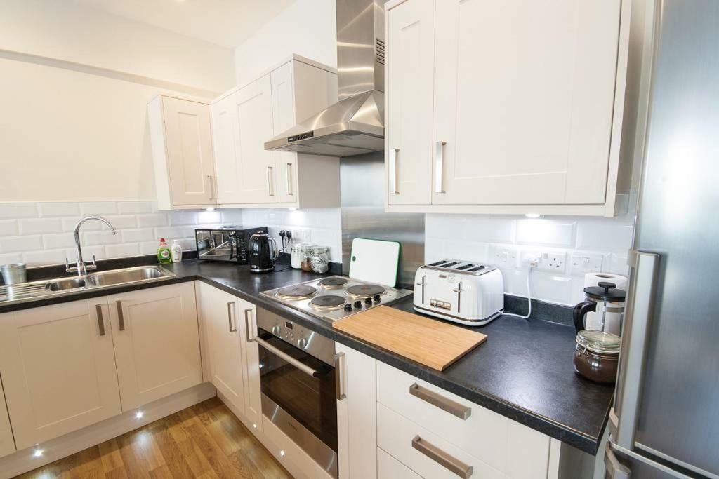 The Broadmead Forest - Spacious City Centre 3Bdr Apartment Bristol Esterno foto